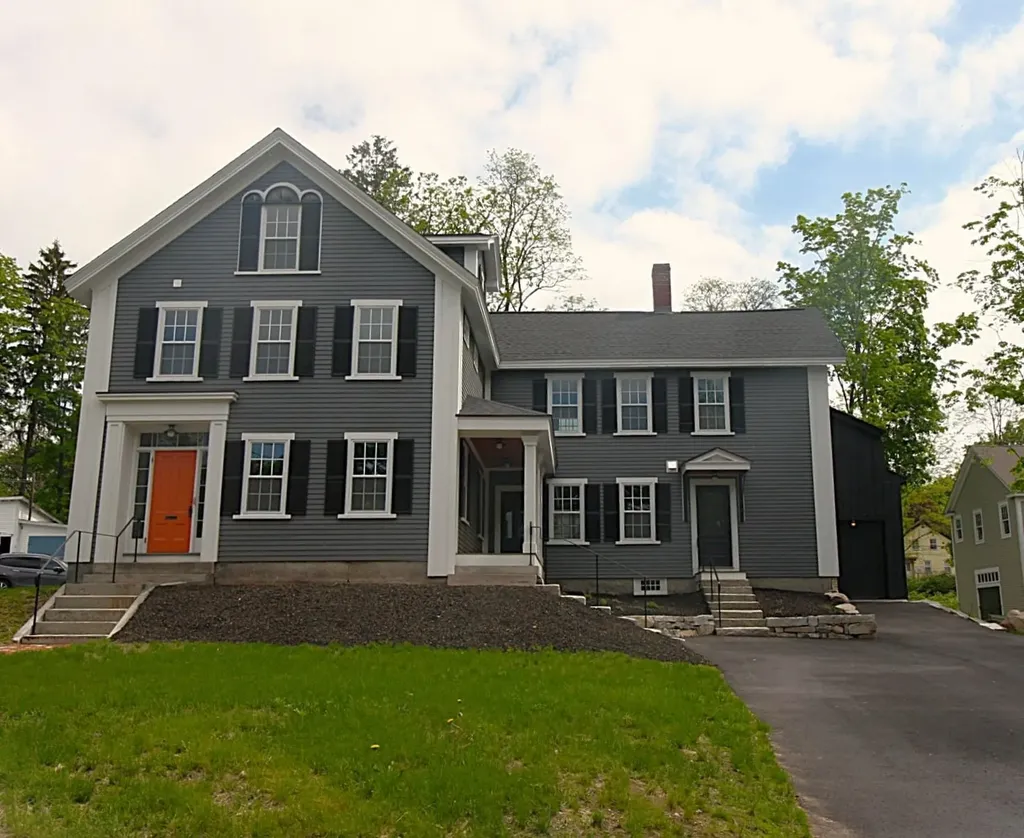 18 Souhegan Street Milford NH 03055