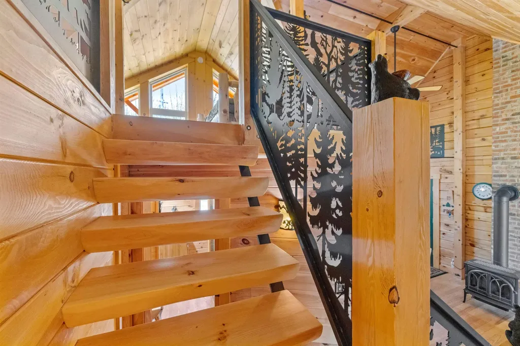 308 Lake Road Lunenburg VT 05906