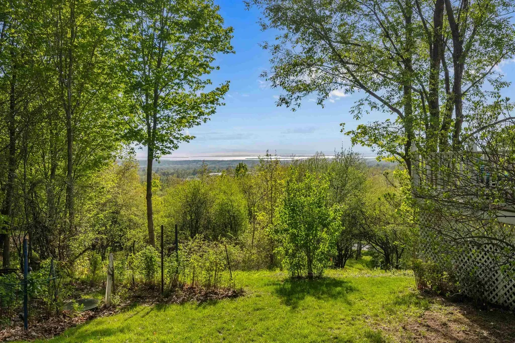 165 Read Lane West St. Albans Town VT 05478