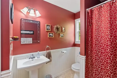 165 Read Lane West St. Albans Town VT 05478