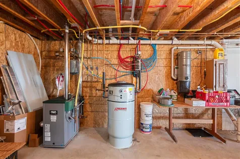 165 Read Lane West St. Albans Town VT 05478