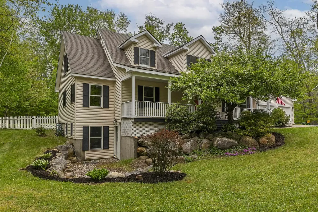 308 Mending Walls Road Manchester VT 05255