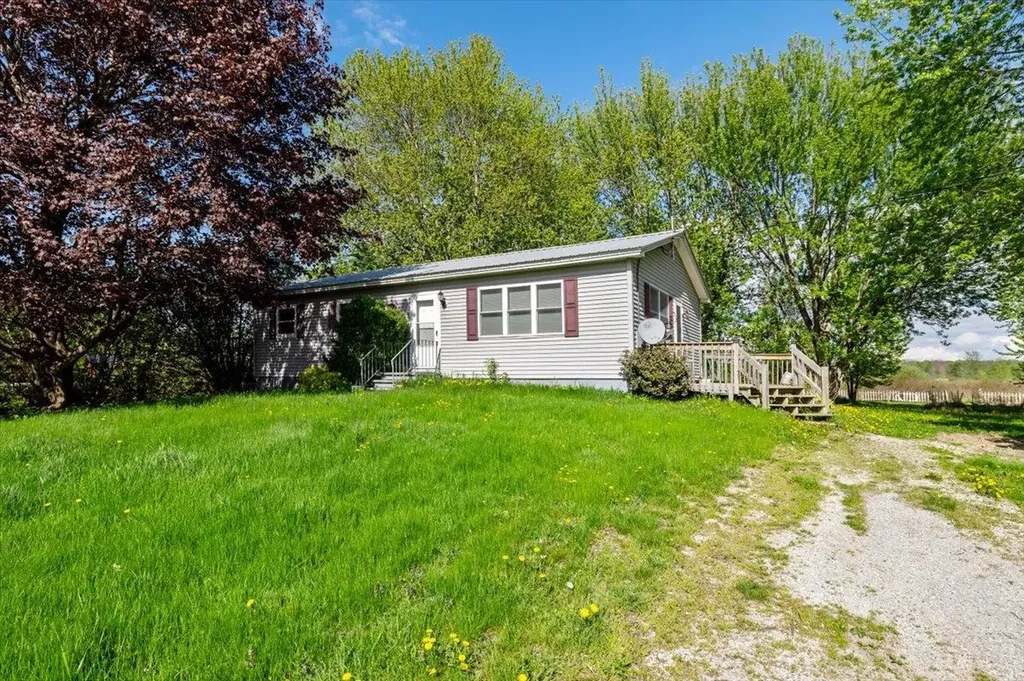 2099 West Shore Road Alburgh VT 05440