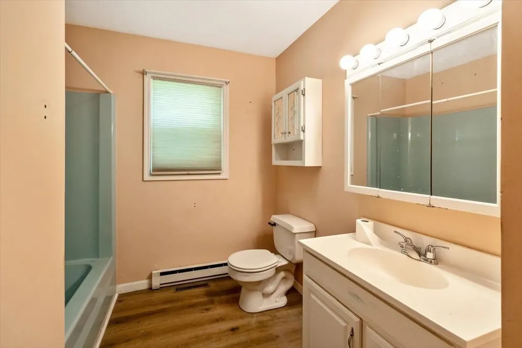 2099 West Shore Road Alburgh VT 05440