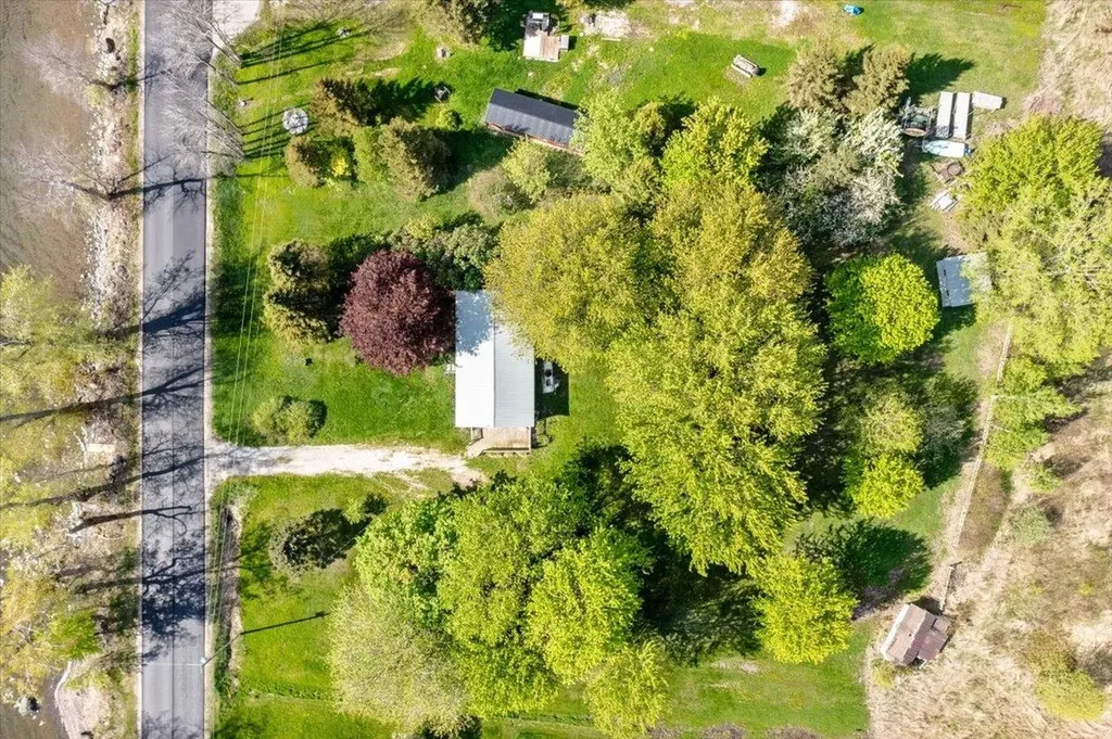 2099 West Shore Road Alburgh VT 05440