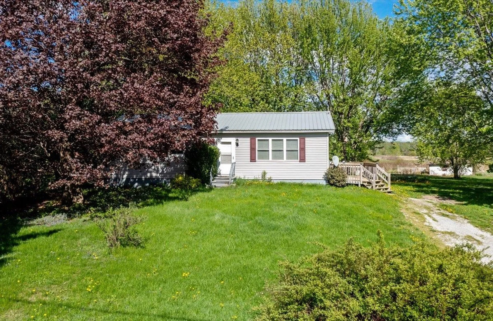 2099 West Shore Road Alburgh VT 05440