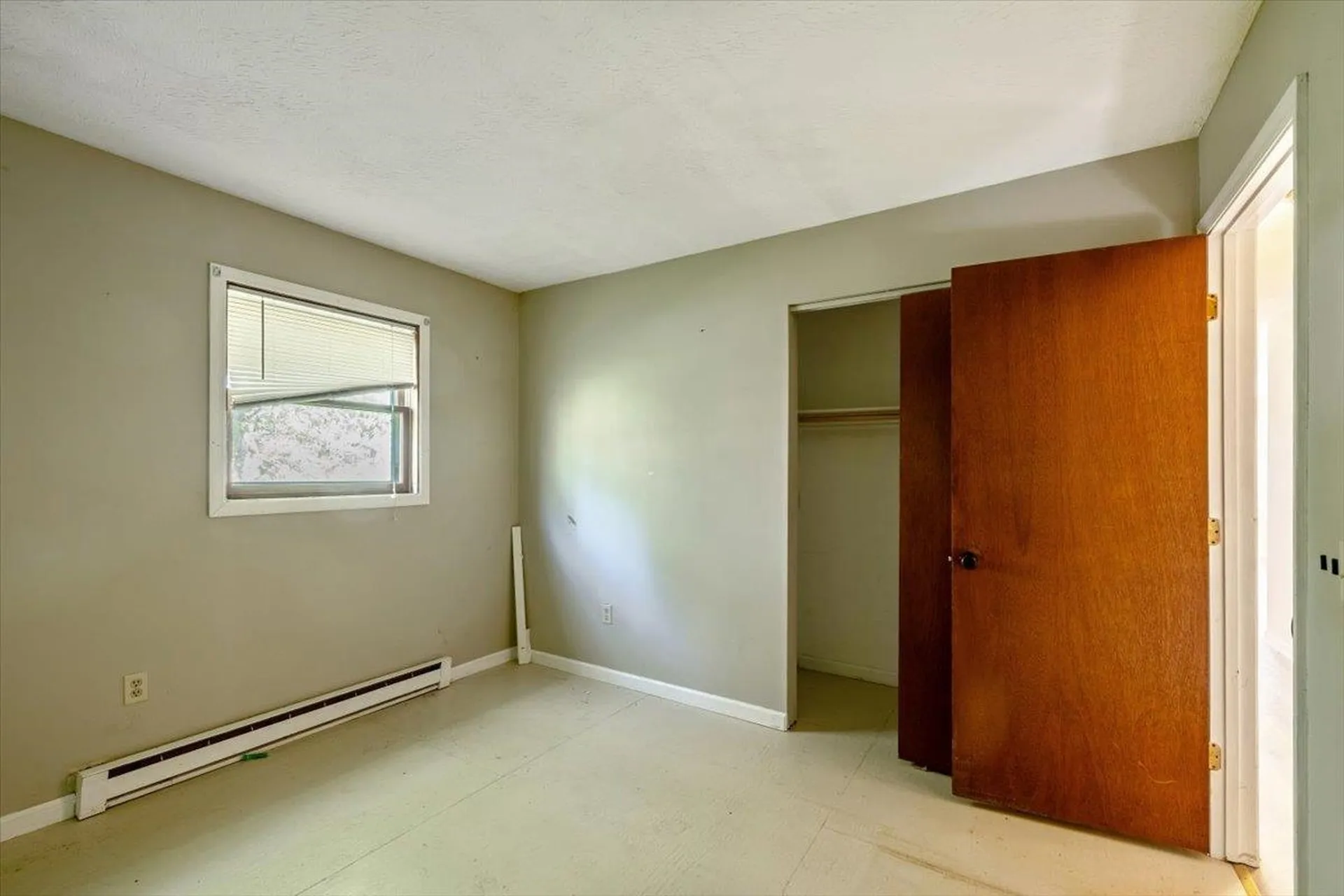 2099 West Shore Road Alburgh VT 05440