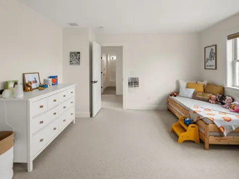 190 Braeburn Street South Burlington VT 05403