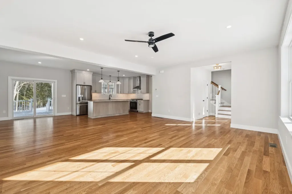 2 Washburn Farm Lane Kittery ME 03905