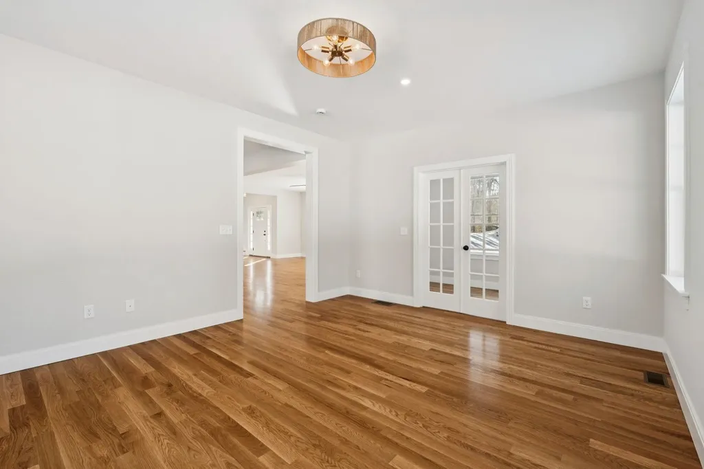 2 Washburn Farm Lane Kittery ME 03905