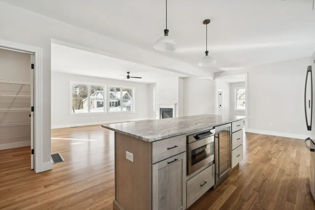 2 Washburn Farm Lane Kittery ME 03905