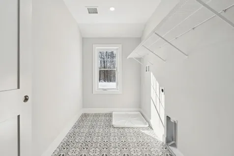 2 Washburn Farm Lane Kittery ME 03905