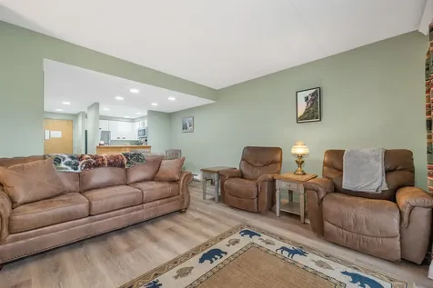 48 Cooper Memorial Drive Lincoln NH 03251