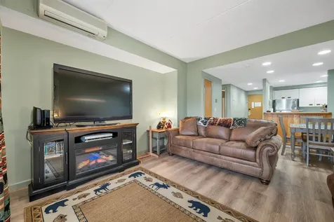 48 Cooper Memorial Drive Lincoln NH 03251