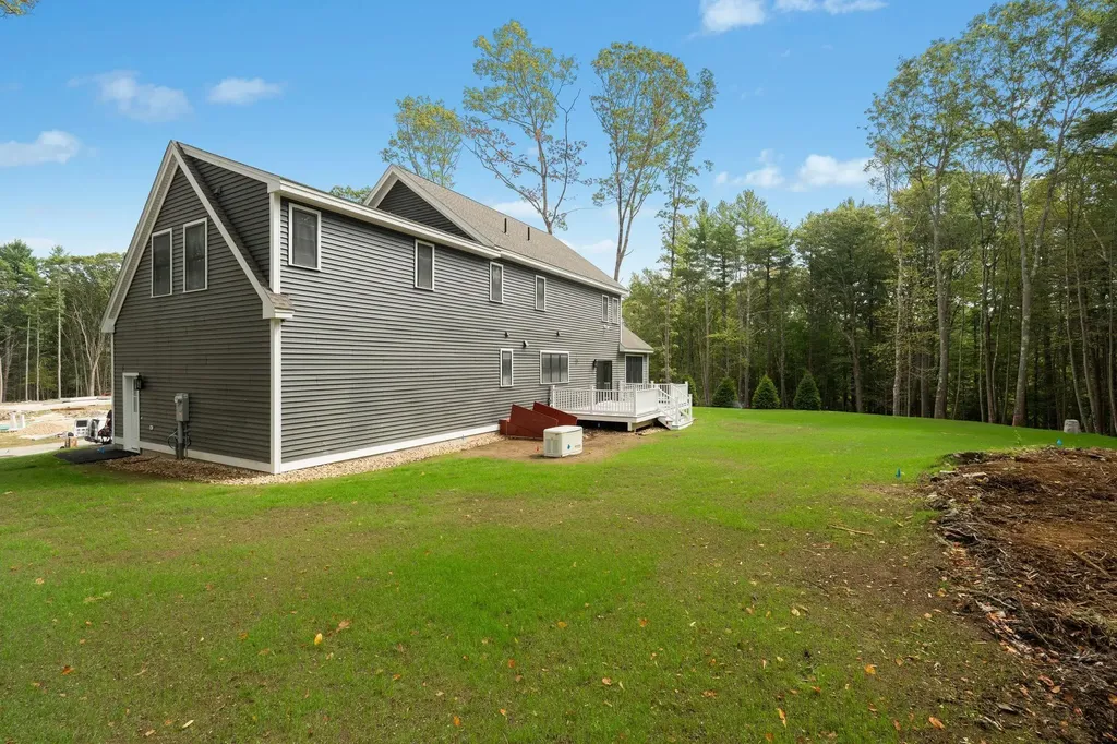 18 Washburn Farm Lane Kittery ME 03905