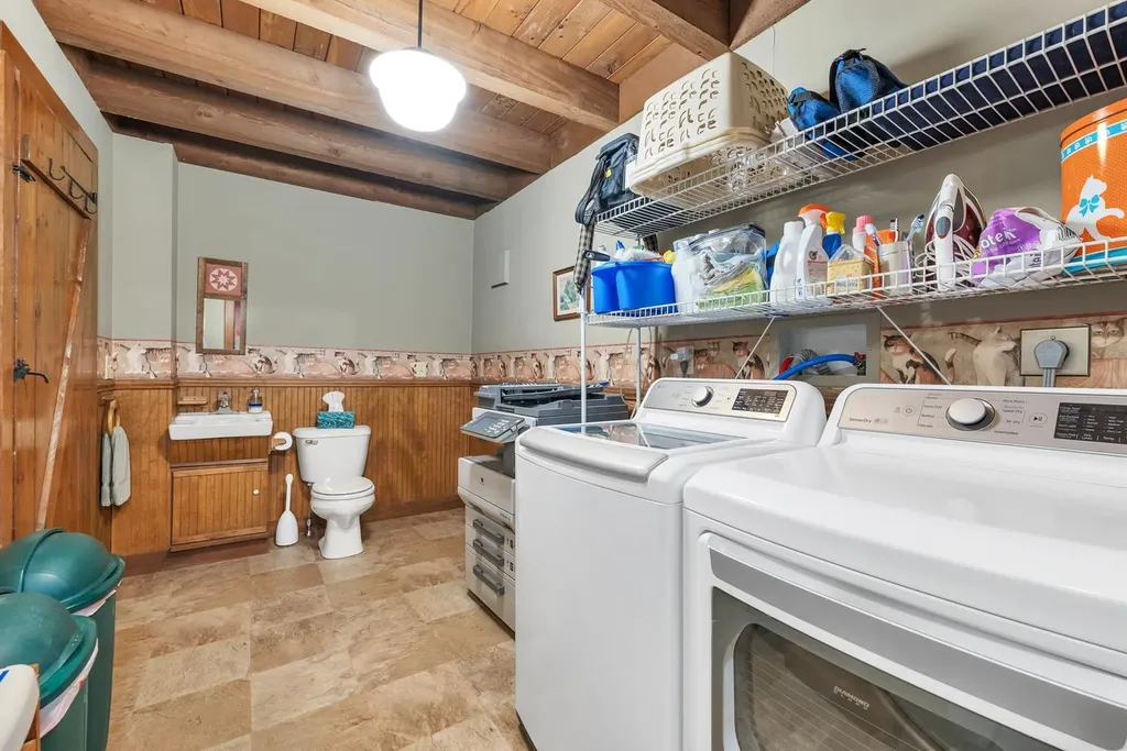 29 Lakeview Drive Wolfeboro NH 03894