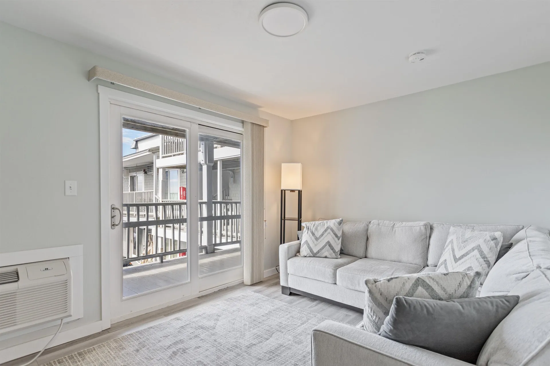 449 Ocean Boulevard Hampton NH 03842