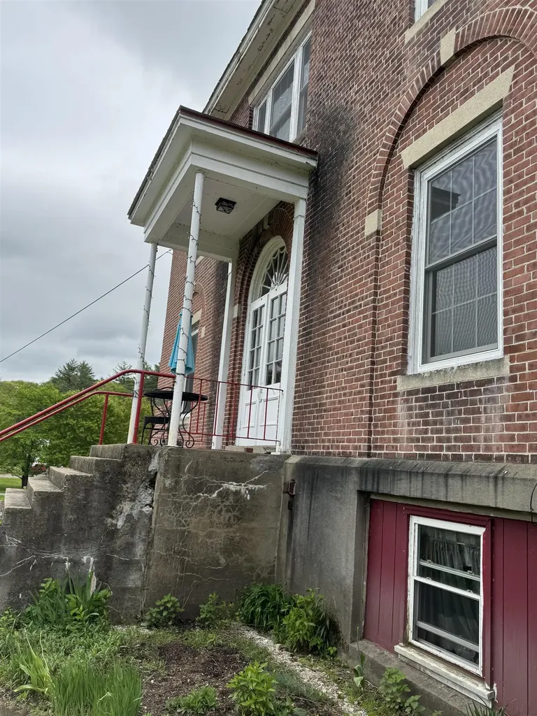 406 Back Ashuelot Road Winchester NH 03441