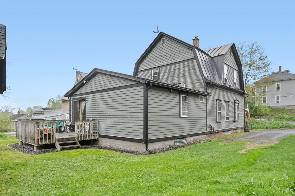 35 Warren Street Barre City VT 05641