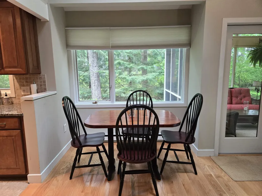 46 Point Breeze Road Wolfeboro NH 03894