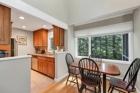 46 Point Breeze Road Wolfeboro NH 03894