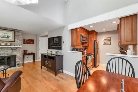 46 Point Breeze Road Wolfeboro NH 03894