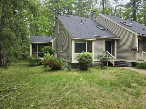46 Point Breeze Road Wolfeboro NH 03894