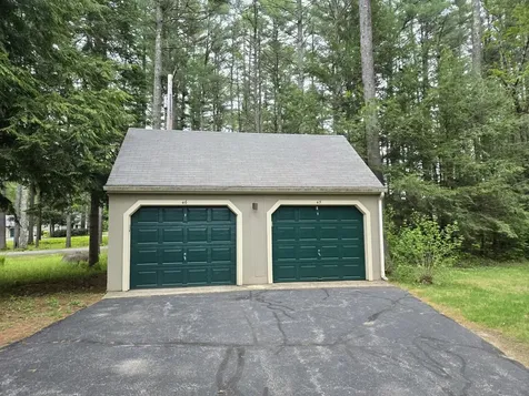 46 Point Breeze Road Wolfeboro NH 03894