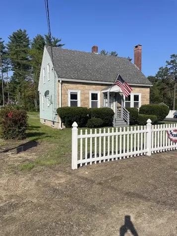 102 Chestnut Hill Road Rochester NH 03867