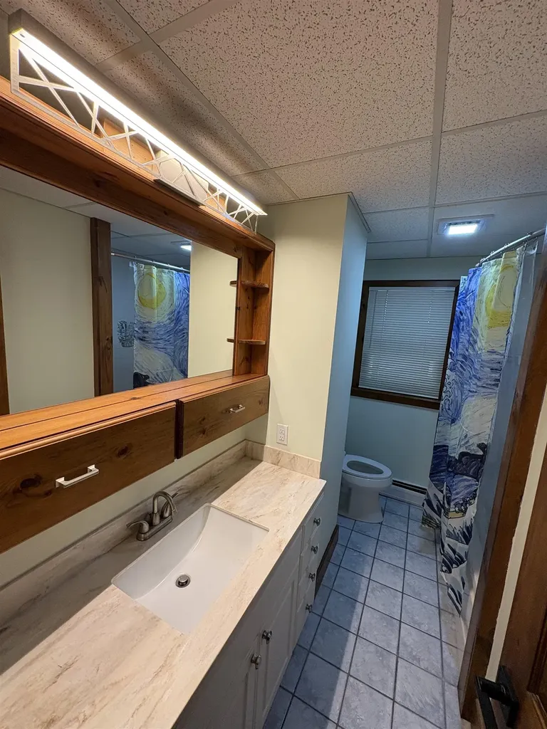 12 Taylor Street Nashua NH 03060