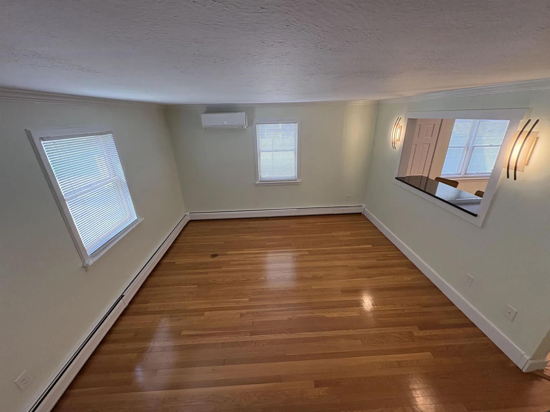 12 Taylor Street Nashua NH 03060