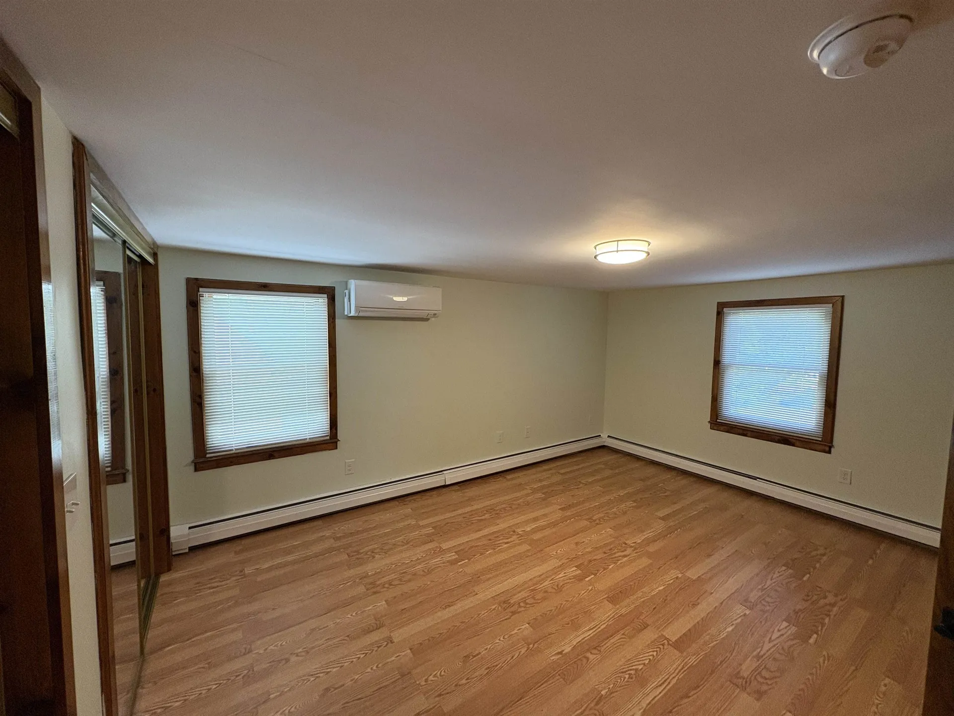 12 Taylor Street Nashua NH 03060