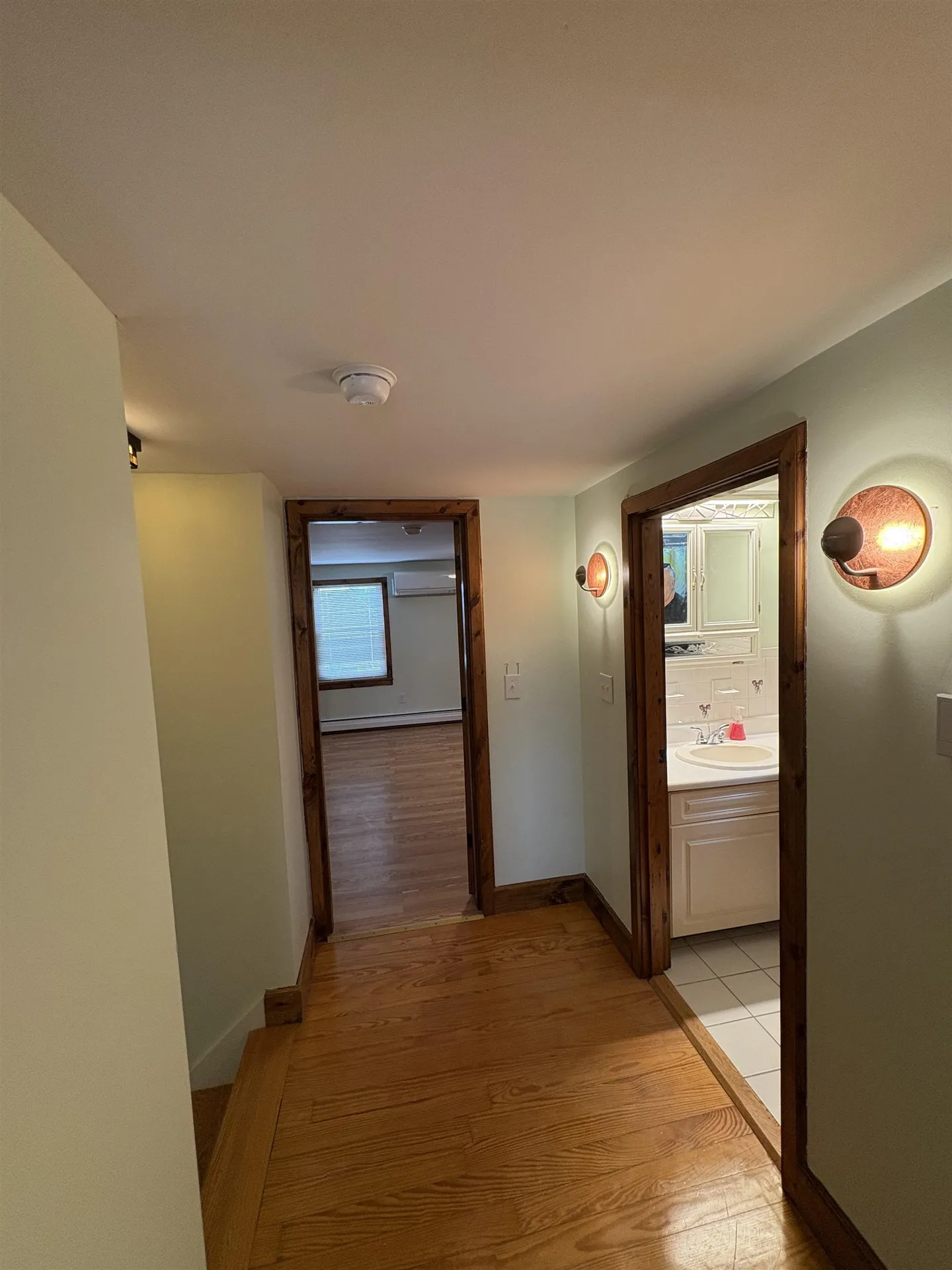 12 Taylor Street Nashua NH 03060