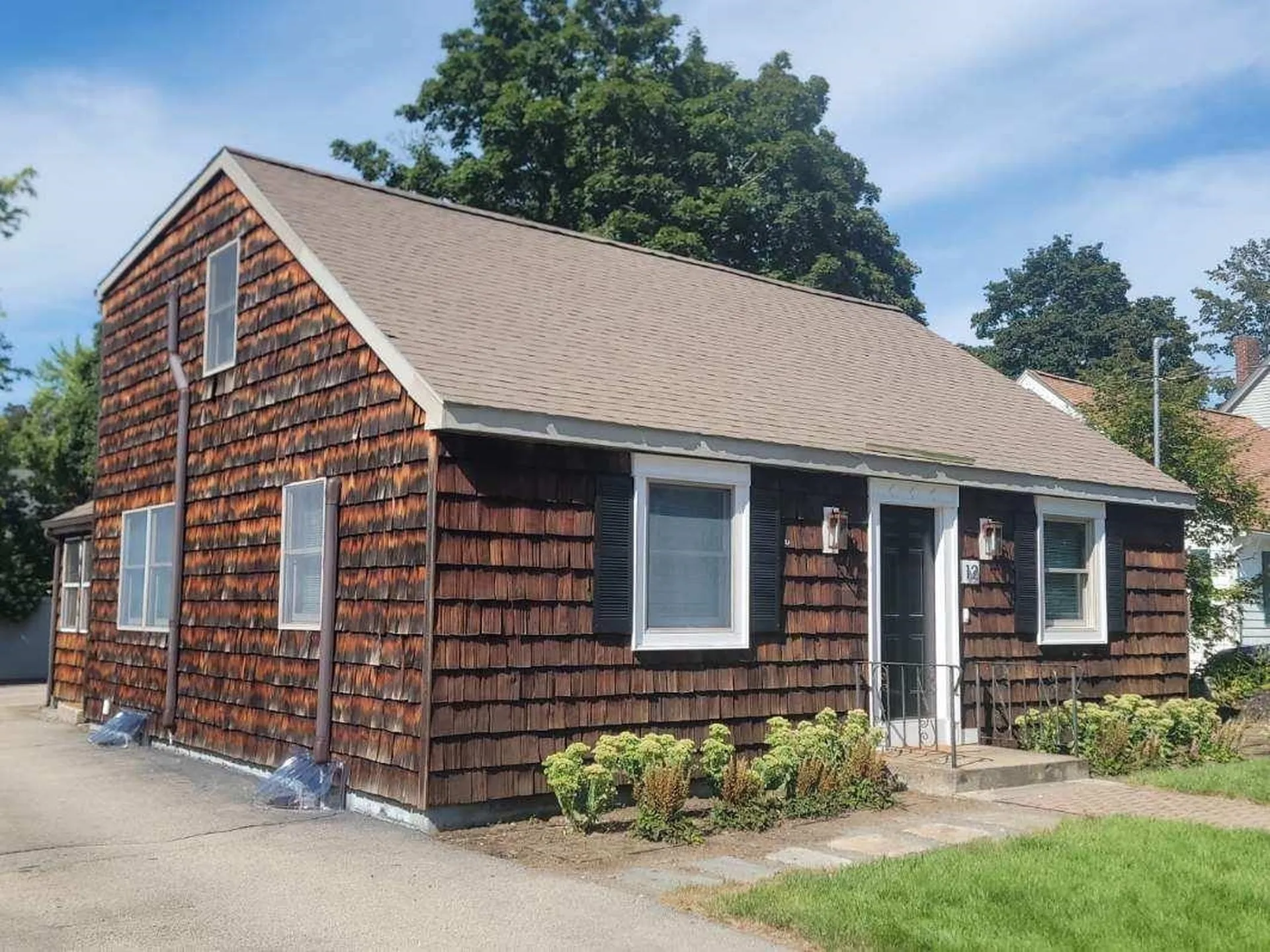 12 Taylor Street Nashua NH 03060