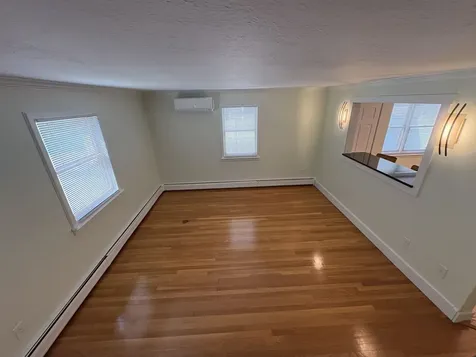 12 Taylor Street Nashua NH 03060