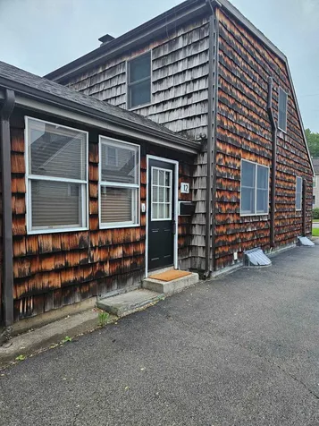 12 Taylor Street Nashua NH 03060