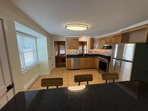 12 Taylor Street Nashua NH 03060