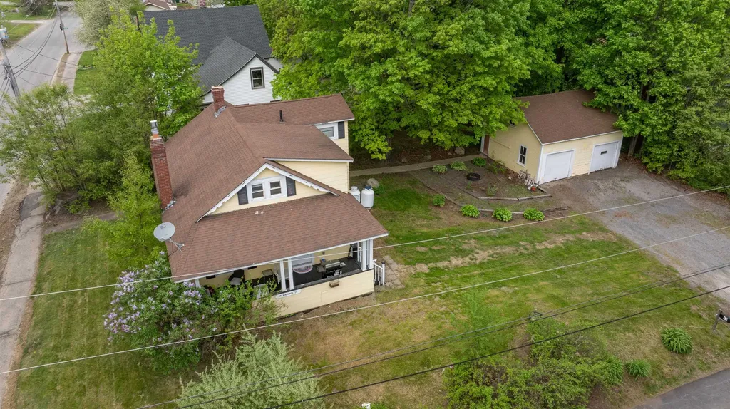 18 Wentworth Street Plymouth NH 03264