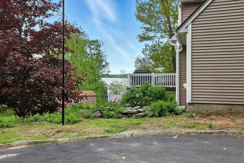 11 Fire Road 22 Strafford NH 03884