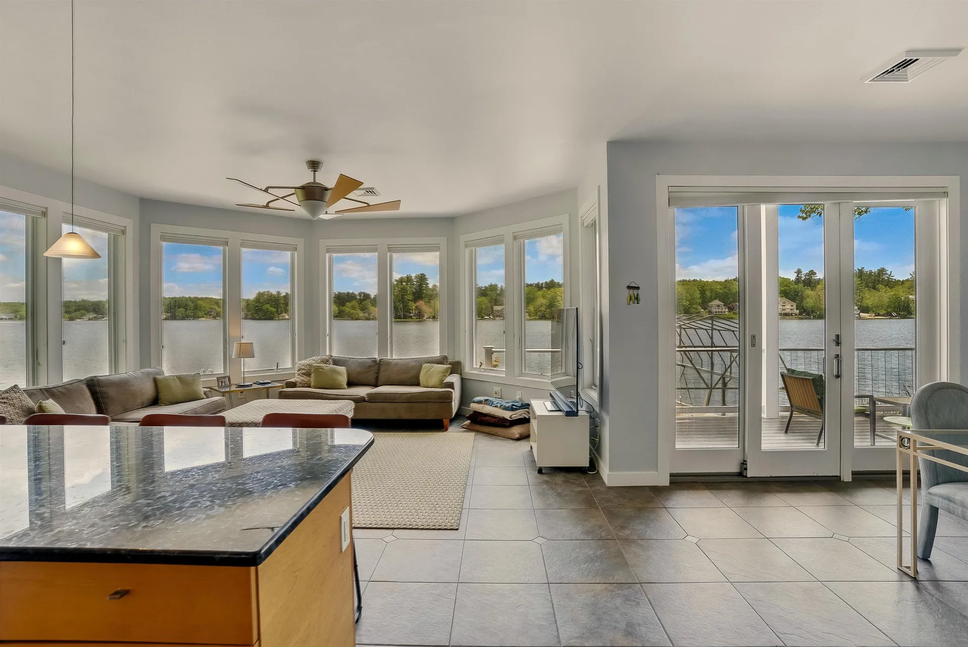 25 N Shore Road Windham NH 03087