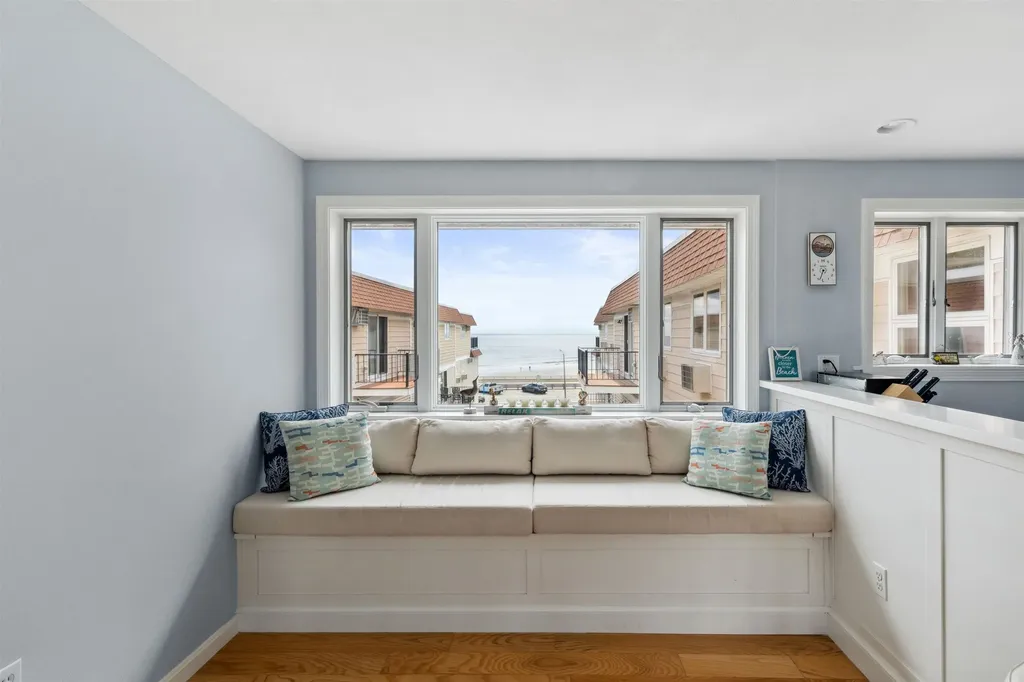 407 Ocean Boulevard Hampton NH 03842