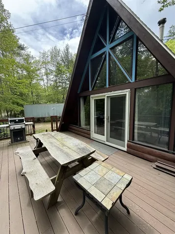 9 Spruce Road Middleton NH 03887