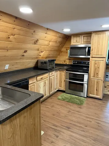 9 Spruce Road Middleton NH 03887