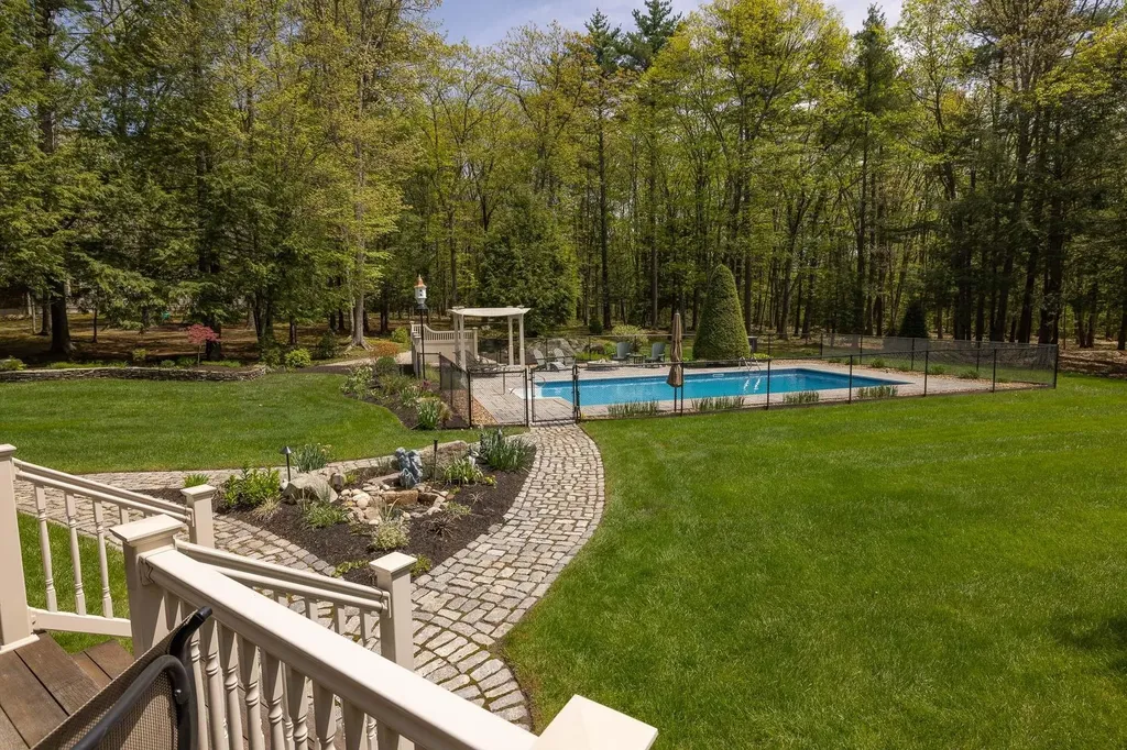 6 Quarry Drive Rochester NH 03867