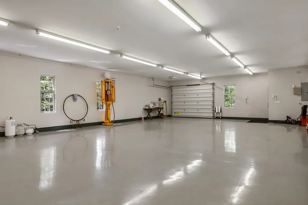 6 Quarry Drive Rochester NH 03867