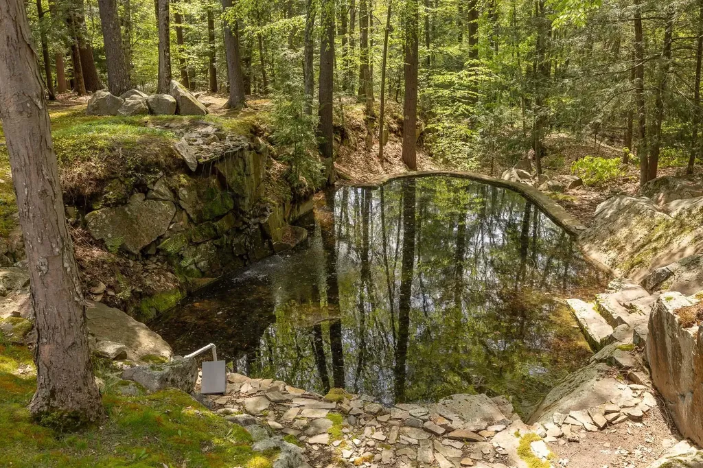 6 Quarry Drive Rochester NH 03867