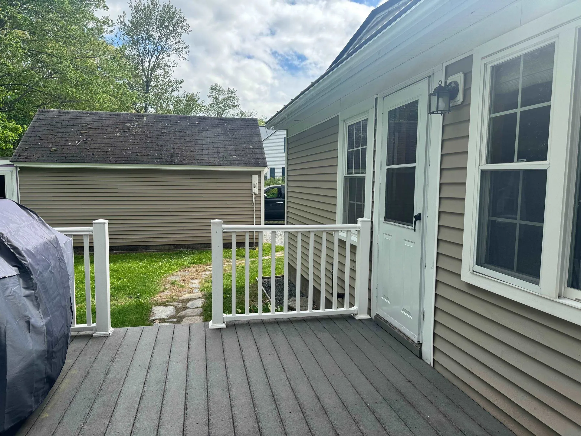 72 Worcester Avenue Hartford VT 05001