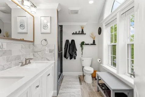 27 Cambridge Drive Merrimack NH 03054