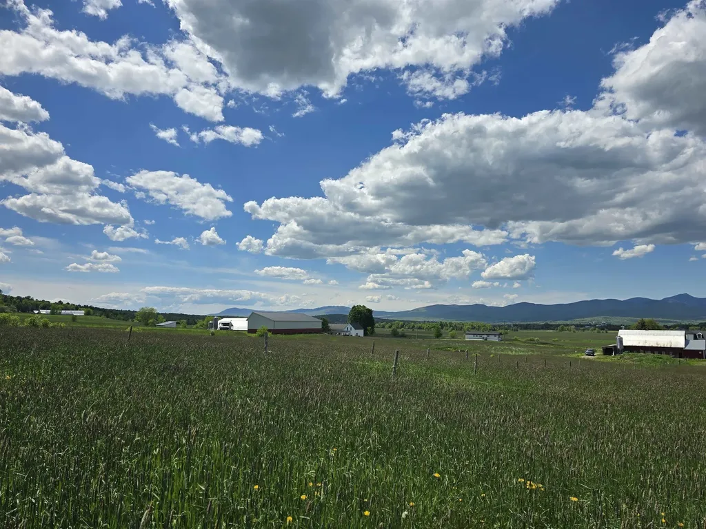 Tetreault Road Newport Town VT 05857