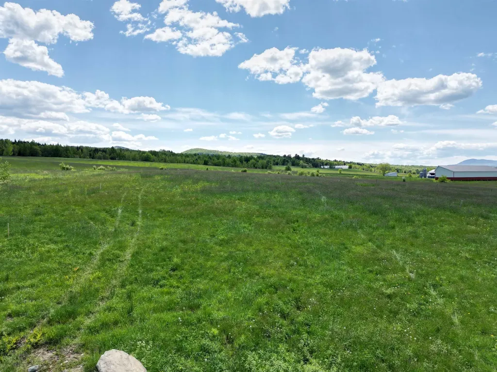 Tetreault Road Newport Town VT 05857